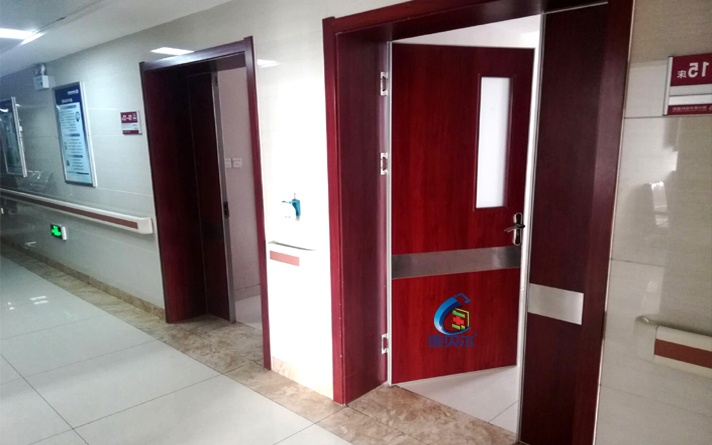 從門的分類及材料優缺點看為什么優選樹脂門